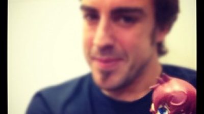 [OffTopic] Fernando Alonso usa como talismán una figura de Tales of Graces