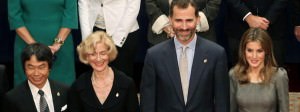 los-principes-posan-con-algunos-de-los-galardonados-con-los-premios-que-llevan-el-nombre-del