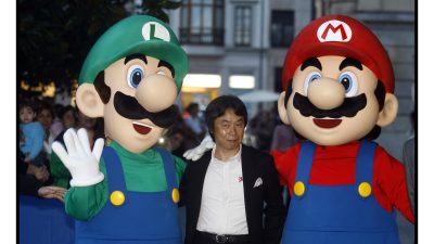 Miyamoto habla con los desarrolladores para trabajar en Wii U