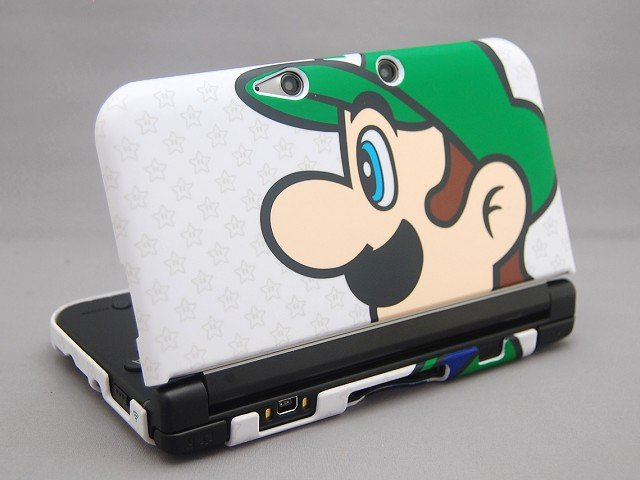 cubierta 3ds XL de Luigi (2)
