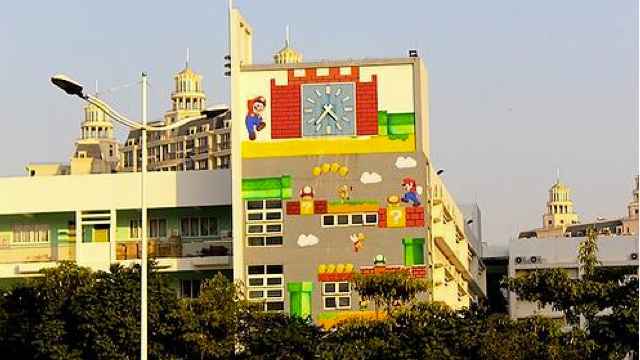 Descubierto en china un mural gigante de Super Mario en una escuela de primaria
