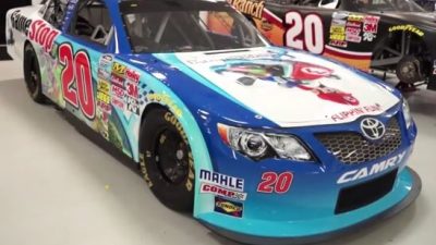¡’Mario Kart 8′ presente en la NASCAR