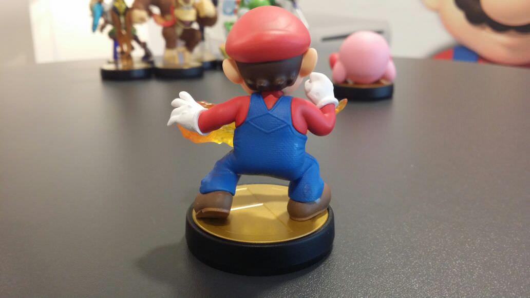 Otra ronda de imágenes de Amiibo muestran las figuras desde otras perspectivas