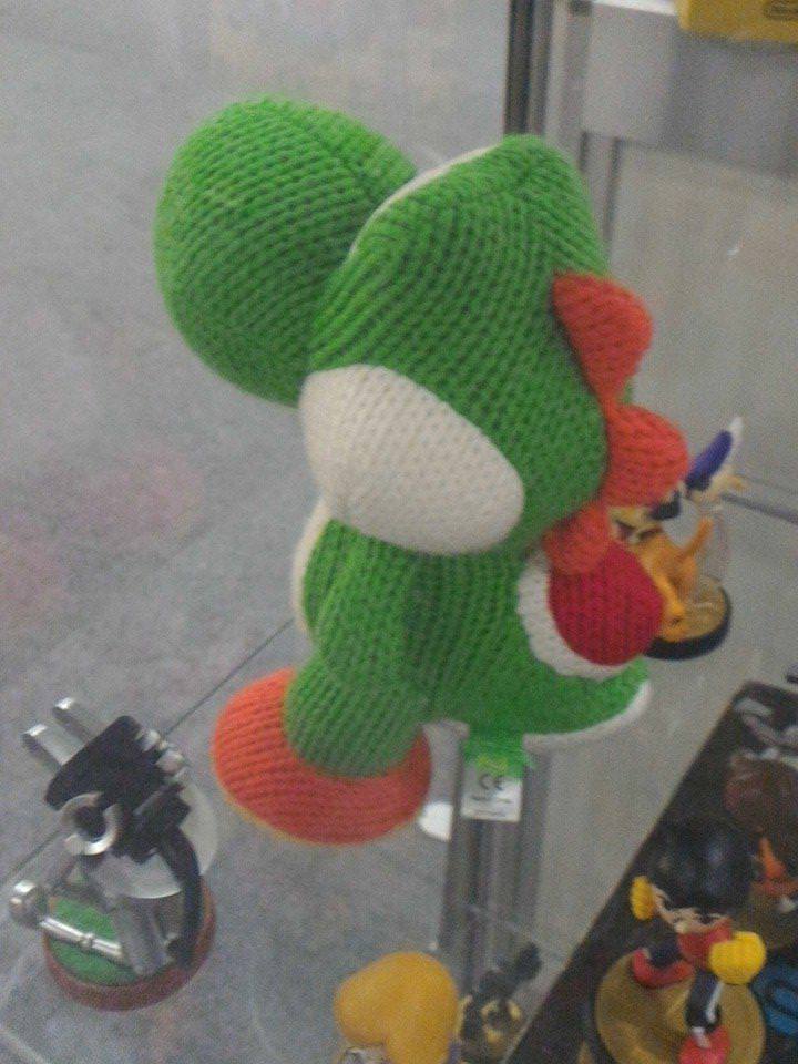 mega-yarn-yoshi-3
