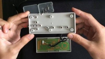 Así es el interior de un mando de Nintendo Classic Mini: NES
