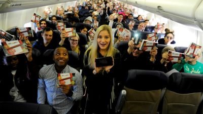 [Act.] Nintendo promociona ‘Super Mario Maker for 3DS’ regalando una New 3DS XL a todos los pasajeros de un avión