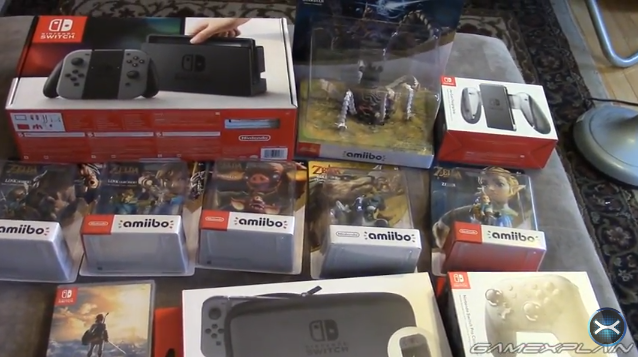Vídeos: Un vistazo a la caja de Nintendo Switch y de algunos de sus accesorios desde todos los ángulos posibles