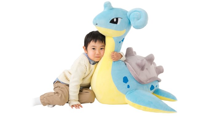 Este adorable peluche gigante de Lapras ya está de camino a Japón