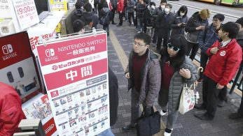 Los compradores japoneses interesados en Nintendo Switch comienzan a desesperarse ante la falta de stock