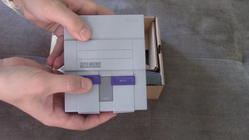 Unboxing de la edición americana de SNES Mini