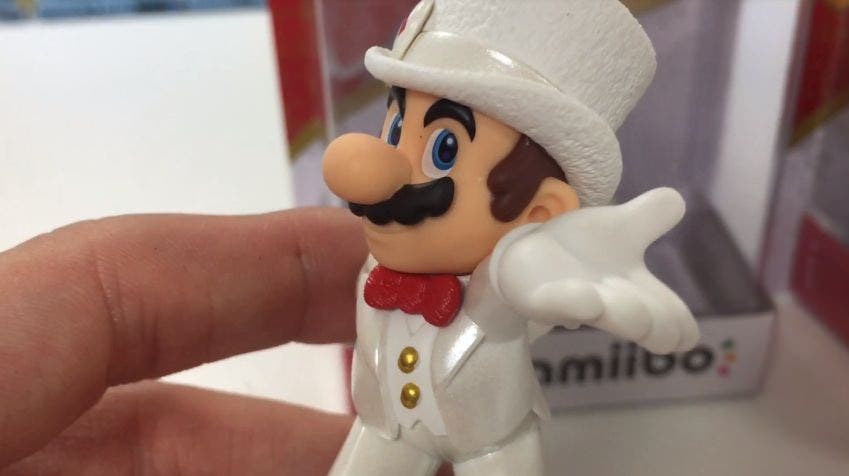 Unboxing y comparación de las nuevas figuras amiibo de Mario, Peach y Bowser de Super Mario Odyssey