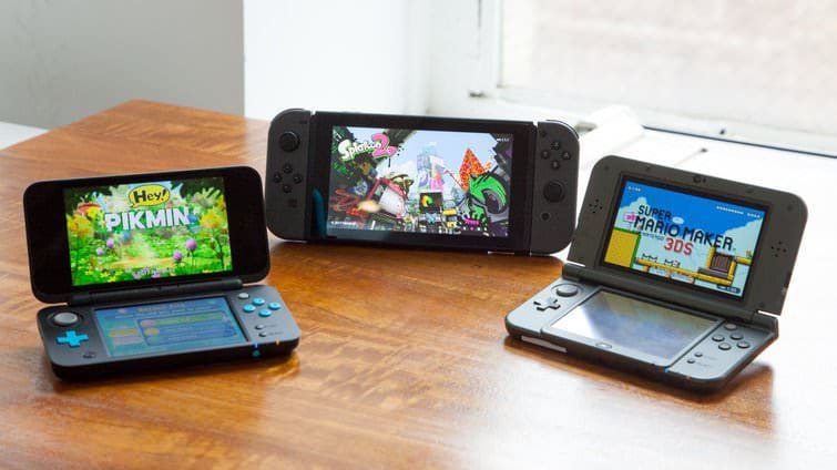 Nintendo reitera su intención de seguir apoyando a 3DS y de que haya varias Switch por casa