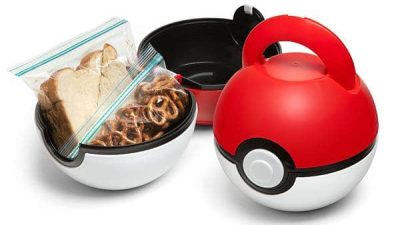 Lleva tu almuerzo en esta genial fiambrera con forma de Poké Ball