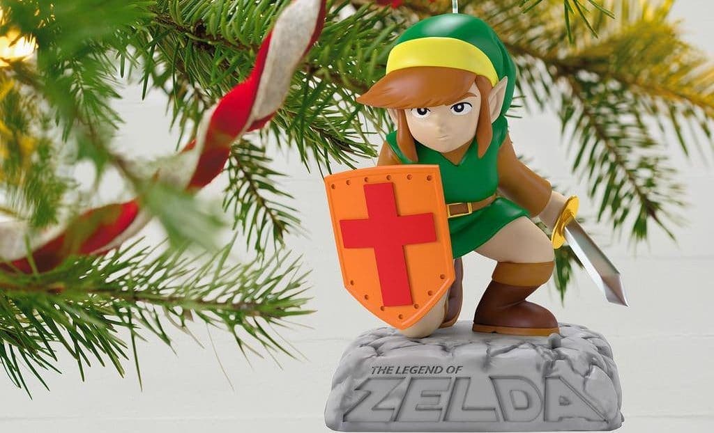 Esta figura de Link de The Legend of Zelda es el adorno definitivo para tu árbol de Navidad
