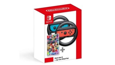 Este pack con Mario Kart 8 Deluxe y un par de volantes para Joy-Con está a la venta en algunas partes de Europa