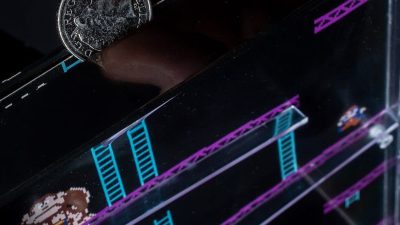 Echad un vistazo a esta espectacular hucha de Donkey Kong
