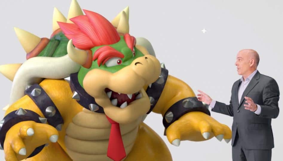 Doug Bowser, presidente de Nintendo of America, muestra cómo enseña a sus padres a jugar a Mario Kart 8 Deluxe