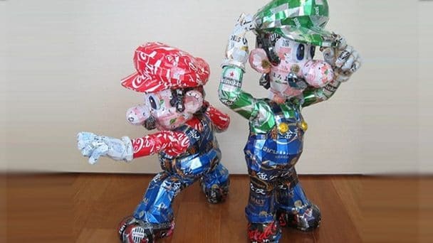 Artista crea esculturas de Mario, Luigi, Pikachu y Yoshi con latas recicladas