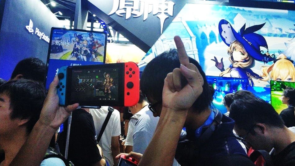 Así protestaron los asistentes a ChinaJoy por el anuncio de Genshin Impact, juego acusado de clon de Zelda: Breath of the Wild, para PS4