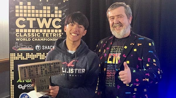 Joseph Saelee es proclamado ganador del Classic Tetris World Championship 2019