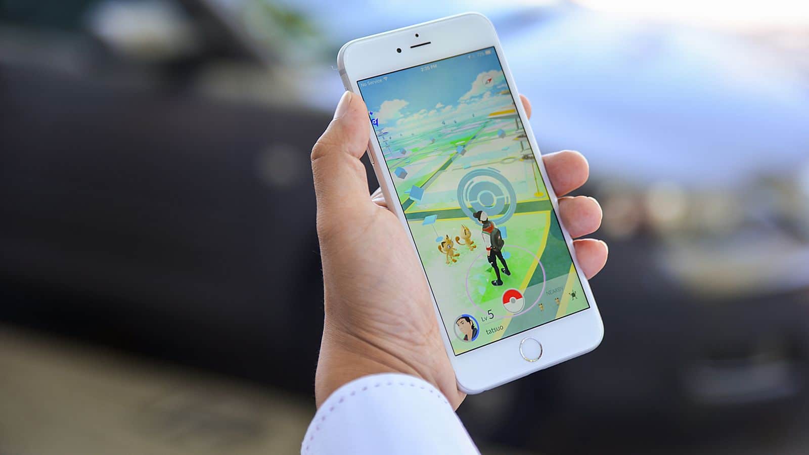 Jugadores de Pokémon GO comparten la frecuencia con la que son detenidos por extraños en la calle