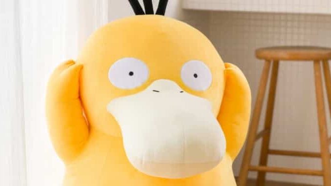 Se anuncia un nuevo peluche Pokémon de Psyduck a tamaño real