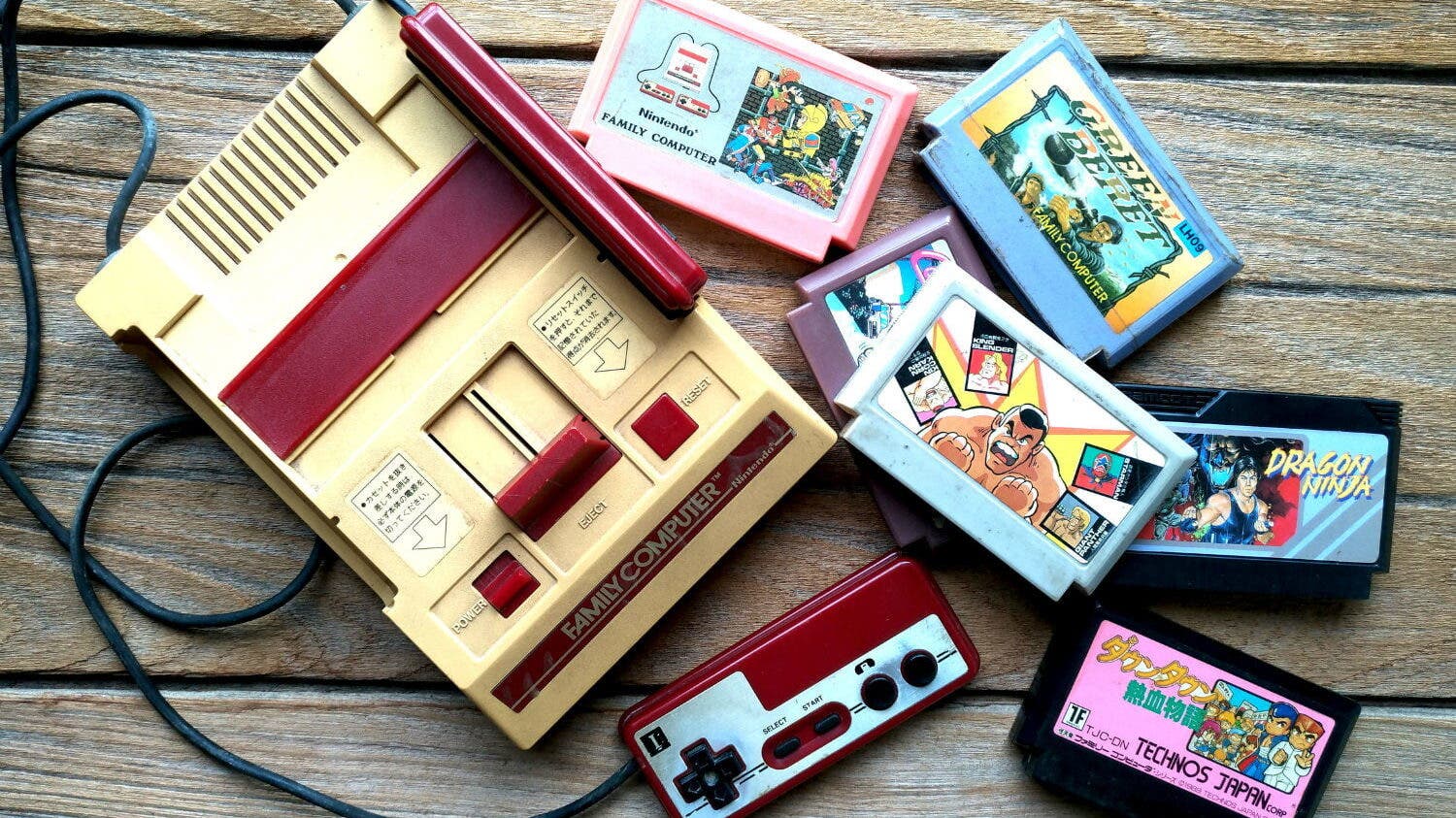 Policía japonesa acusa a un hombre por vender consolas pirateadas con juegos de Famicom