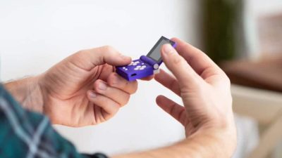 Así es FunKey S, la consola portátil plegable más pequeña del mundo