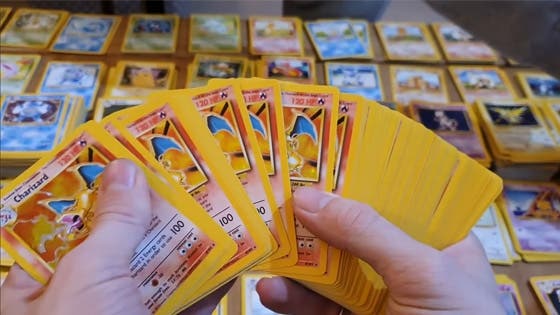 Un fan sorprende a la comunidad con una millonaria colección oculta del JCC de Pokémon