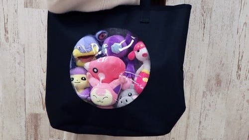 Así lucen los bolsos de la colección Pokémon Fit, a la venta en el Pokémon Center Online de Japón