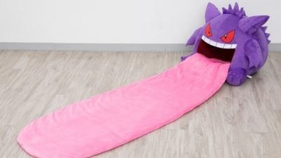 Se anuncia un peluche de Gengar con lengua gigante para Japón