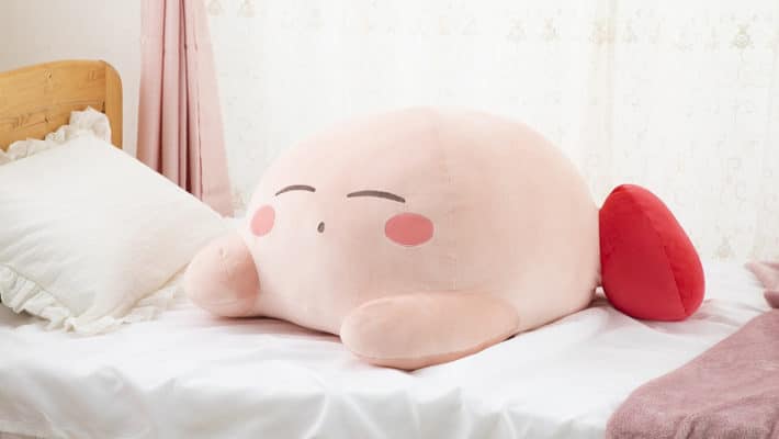 Ya puedes reservar el nuevo peluche gigante de Kirby con envío internacional