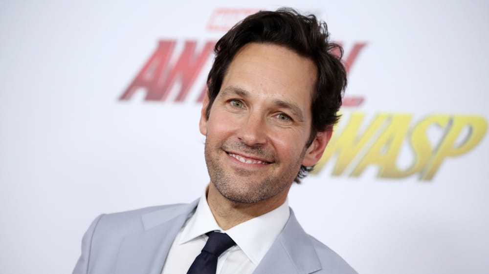 Petición desesperada pero benéfica busca que Paul Rudd firme una SNES a un fan