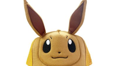 Merchandise Pokémon: productos promocionales de la exposición de fósiles, anillos de U-Treasure, peluches, charms y gorras con orejas de Pokémon