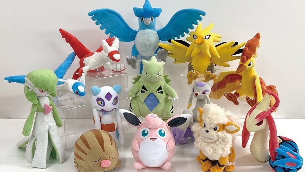 Merchandise Pokémon: peluches, figuras, vajilla, colgante de Pikachu, pegatinas, relojes y más