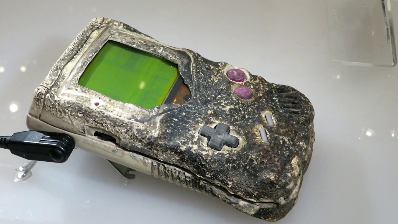 Escanean en 3D la Game Boy que sobrevivió a la Guerra del Golfo