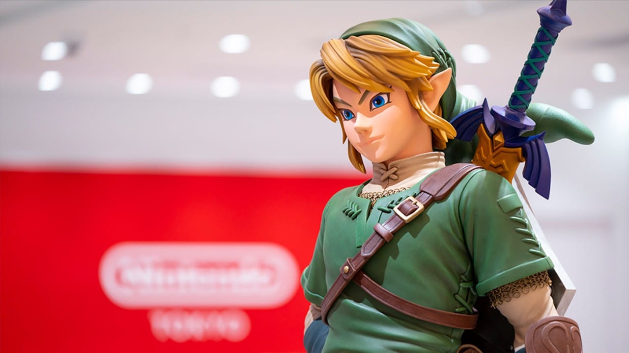 Nintendo pone a la venta versiones en miniatura de sus estatuas de Nintendo Tokyo