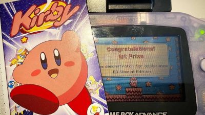 Encuentran esta rarísima tarjeta promocional de Kirby, distribuida en el E3 2002, en perfecto estado