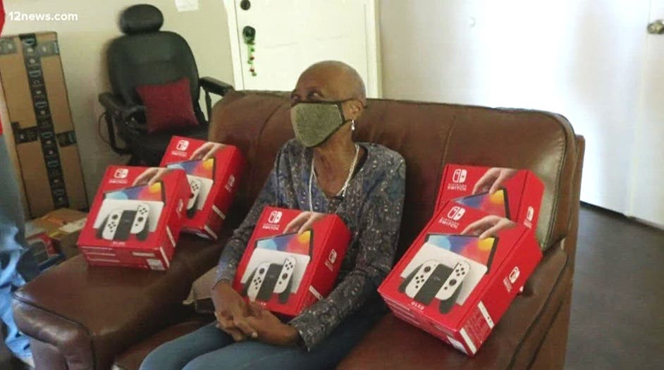 Mujer recibe por error 6 Nintendo Switch OLED y Target deja que se las quede