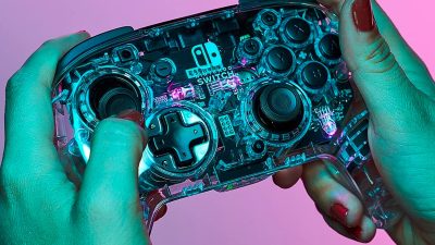 El mando inalámbrico Afterglow con diseño transparente y luces LED RGB que no dejará a nadie indiferente