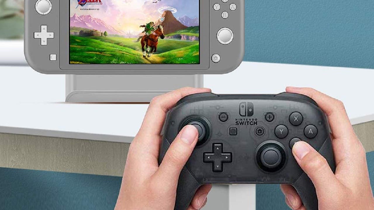 La base para cargar tu Nintendo Switch Lite mientras juegas con un mando por solo 15 euros