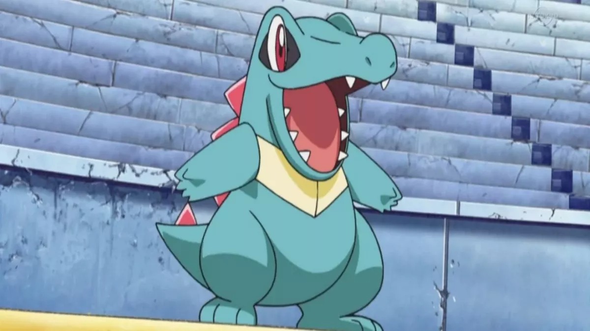 No te pierdas este adorable peluche Pok mon de Totodile hecho de