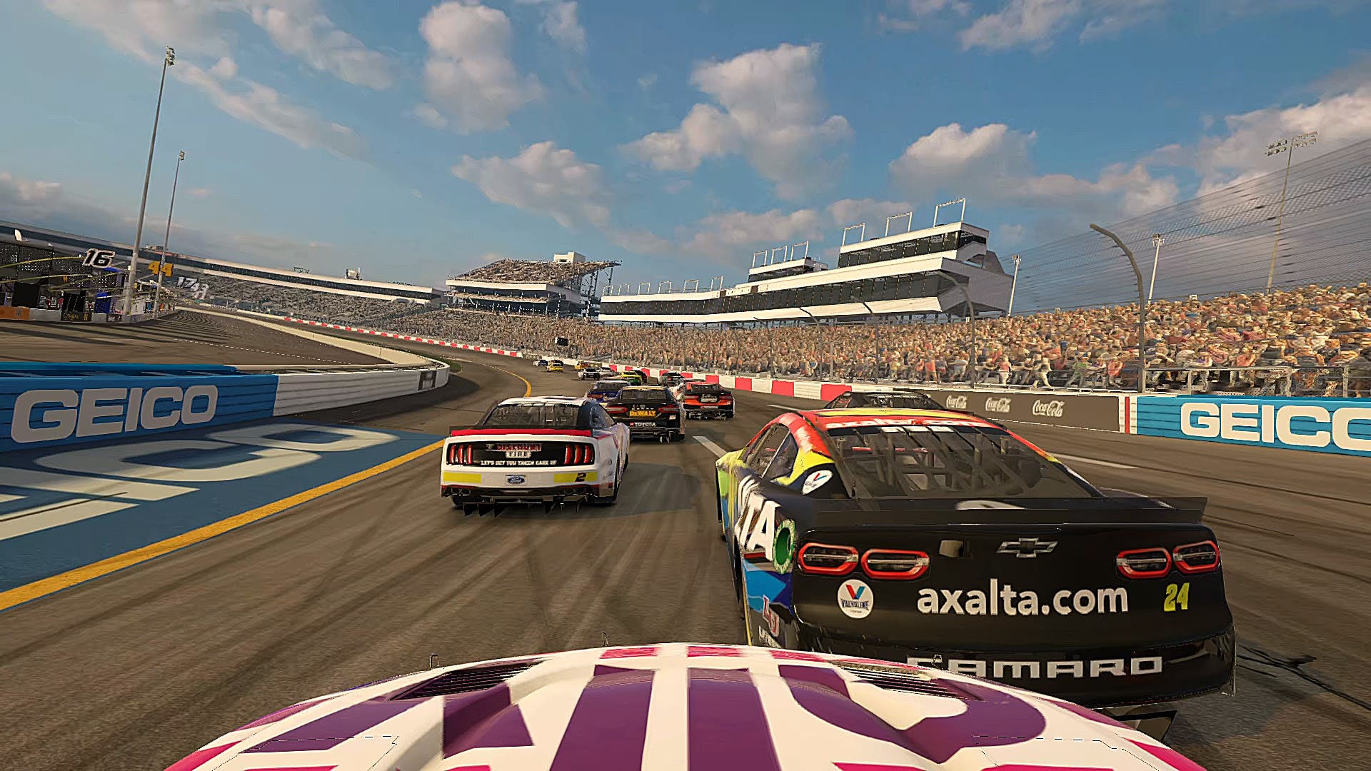 NASCAR Rivals estrena tráiler centrado en el gameplay
