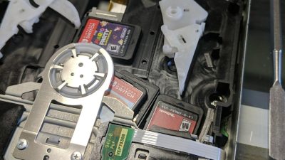 Este niño ha metido cartuchos de Nintendo Switch en la disquetera de la Wii U de su padre