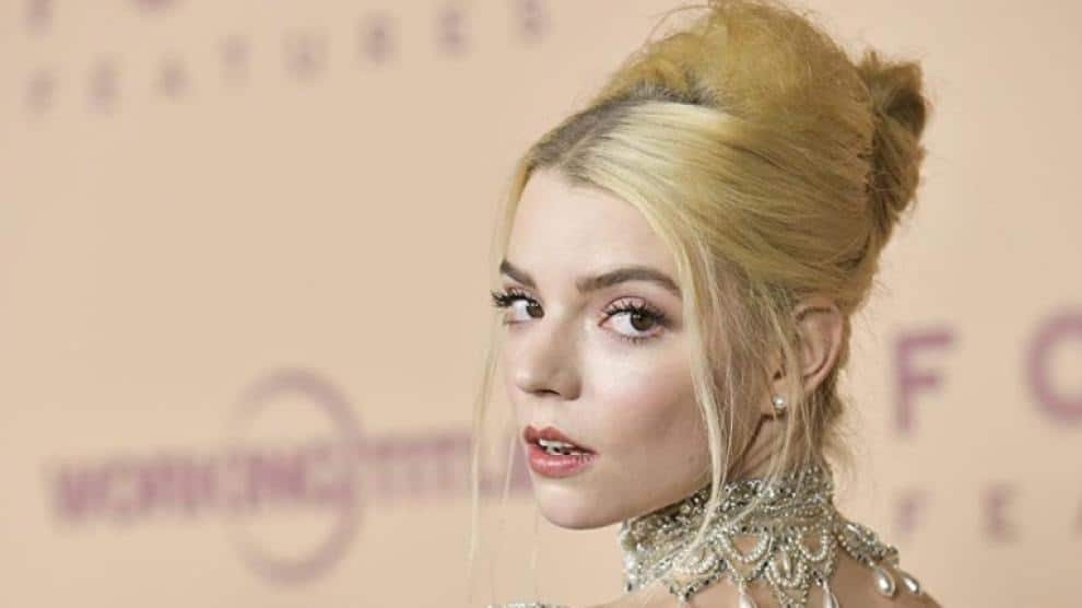 Anya Taylor-Joy se disfraza por Halloween de la Princesa Peach, su papel en la película de Super Mario