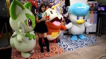 Sprigatito, Quaxly y Fuecoco visitan Nintendo NY en preparación de Pokémon Escarlata y Púrpura