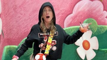 Brie Larson muestra cómo ha sido su visita a Super Nintendo World