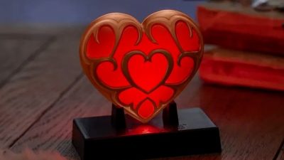 Ya puedes pedir esta lámpara de contenedor de corazón de Zelda: Tears of the Kingdom