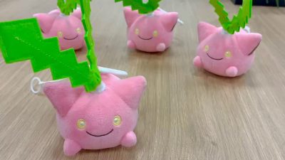 Ahora necesitamos este muñeco con cuerda Pokémon de Hoppip y todos estos productos de la nueva colección primaveral
